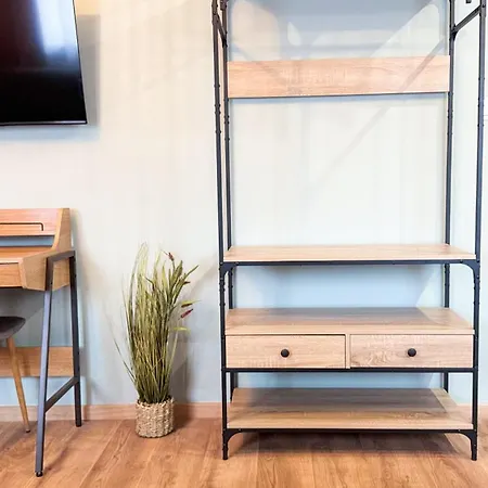 Raspberry With Balcony #self Check-in Lägenhet *