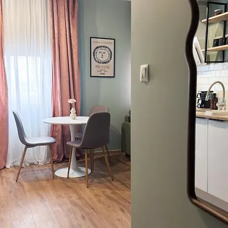 Raspberry With Balcony #self Check-in * Warsaw