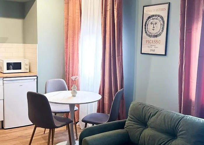 Raspberry With Balcony #self Check-in *